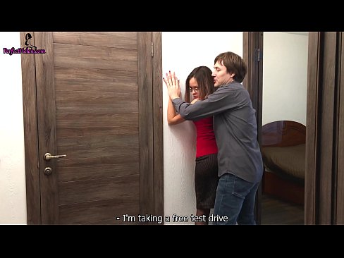 ❤️ Sexy Realtor Sensally Jerks Nws Pussy thiab Fucks Thaum Muag Nws Chav - Krempai Super porn ntawm peb Ib ❤